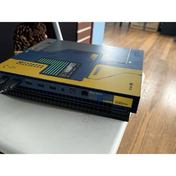 Microsoft Xbox One X 1TB Console Gaming System Cyberpunk W/pink Controller - Picture 5 of 10